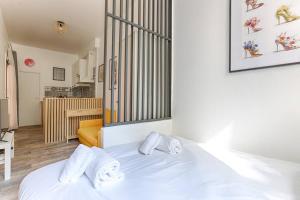 République Canal St Martin Charming Apartment