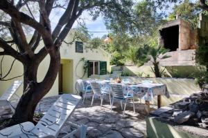 House Paradiso