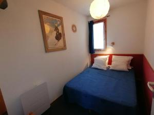 Appartements Appartement 4 pers · Ski aux pieds · Balcon · Casier a skis · Parking gratuit - FR-1-181-2534 : photos des chambres