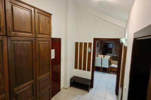 Two Bedroom Flat near Gondola
