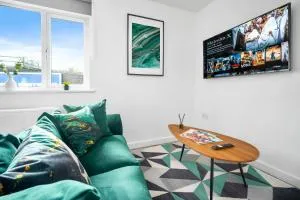 Luxury Two Bed Apartment - Sleeps 3 - Parking 55C - Sleightholme