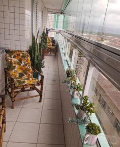 Refúgio na PG Apto Pé na Areia