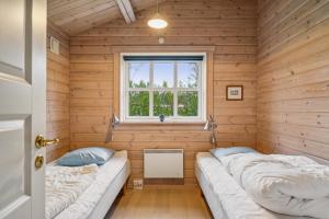 Well-Maintained Holiday Home In Cozy Surroundings Close To Ebeltoft