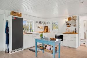 Cosy And Charming Holiday Home With Lovely Terraces, Conservatory, Annexes And A Large Natural Plot Just A Few Minutes Walk From The