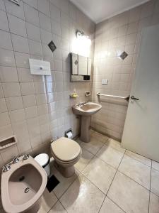 El Abrojal - Departamento con Estacionamiento , zona Patio Olmos