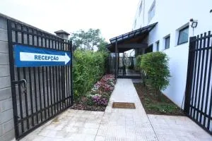 Pousada Premiatto - 雅瓜里乌纳