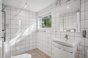 Newly Renovated Holiday Home In Prime Location At Elsegårde Beach Direct Water Access