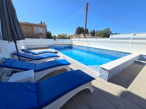 Michael Angelo Luxuri Villa 4 bedroom