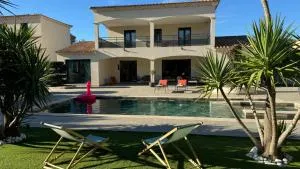 Villa Emeraude-Joyaux de Provence - Saint-Étienne-du-Grès