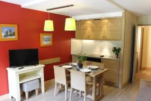 Résidence Christiana 406 Clés Blanches Courchevel - 拉塔尼亚