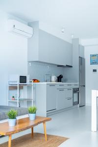 New apartment with 80m2 garden close to Torrevieja Alicante