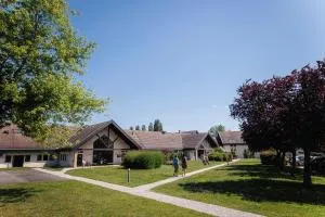 蒙维尔侬酒店 - Saint-Pierre-dʼAutils