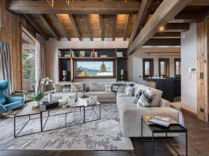 Chalet neuf au Mont d'Arbois avec piscine, hammam, et chef cuisinier - FR-1-569-92 - Le Planellet