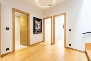 DUPLEX 145m Private Terrace and Elevator