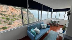 Blue LightHouse Sesimbra