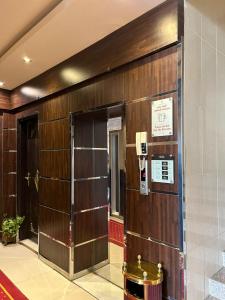 فندق سِلْس للشقق المخدومة النهضة