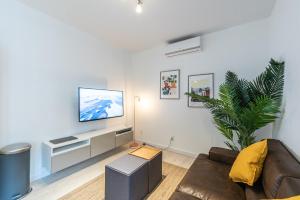 Castle Lofts Apartments