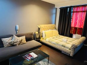 Gramercy Residences Studio with balcony Near Airport