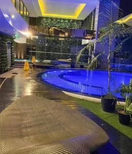 Gramercy Residences Studio with balcony Near Airport