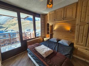 Appartement rénové 3P pour 8, balcon sud à Tignes, proche pistes - FR-1-502-363