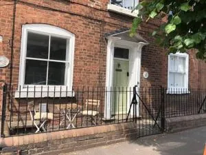 4 Bedroom Flat in Centre of Shifnal - Shifnal