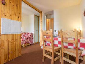 Studio divisible chaleureux proche des pistes avec balcon - FR-1-181-2535