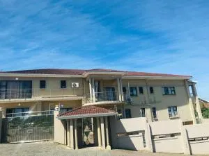 Sunset Bay Lodge - Kiddʼs Beach