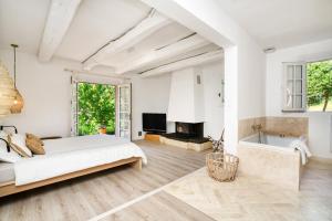 Villas Villa Silia in the Gulf of Saint-Tropez in a natural setting : photos des chambres