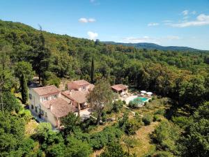 Villas Villa Silia in the Gulf of Saint-Tropez in a natural setting : photos des chambres