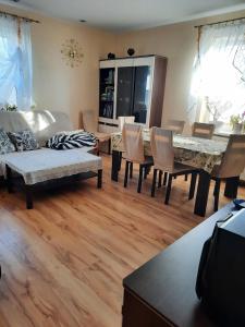 Mieszkanie z ogródkiem i grillem