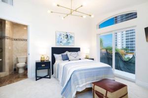 Luxury 3BR Townhome with Private Pool Near the Beach