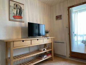 La Mascotte de Sète studio cabine Pking