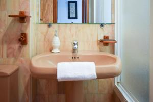 Primera línea con vistas al mar y garaje