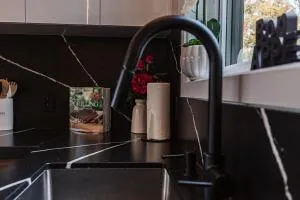 Avala - near Tremblant with hot tub sauna - by Platinum GI - Labelle