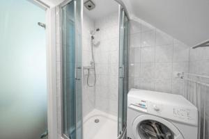 Sunny and quiet Studio