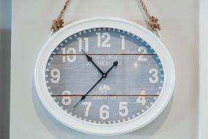 Bayside Villa -2BR Beachfront FREE parking