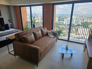 Espectacular vista piso 21 en YU Country