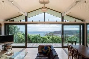 Greenshutters PembrokeshireBeachHouse - Hodgeston