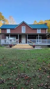 Red River Gorge Farmhouse 50 Acres - Irvine