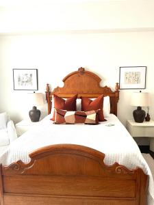 Inn of Chagrin