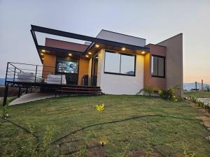 Solarium Mantiqueira 2 - Cinema e vistas incríveis