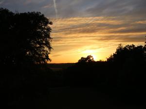 B&B / Chambres d'hotes Elegant sejour au Chateau, confort moderne et activites alentour - FR-1-591-680 : photos des chambres