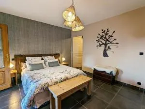 Chambre confortable avec Wi-Fi, parking et espace bien-être inclus - FR-1-582-485 - Venteuges