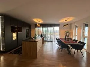 White Luxury Villa - Helfenberg