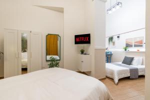 Rhome Hub Vatican Apartment