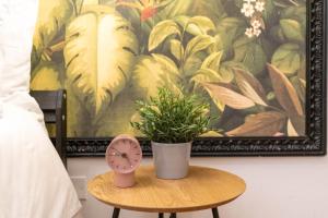 Rhome Hub Vatican Apartment