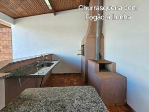 Casa com piscina e churrasq prox paraguai itaipu