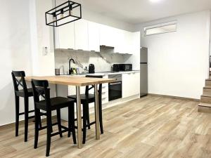 Modern and central independent apartment
