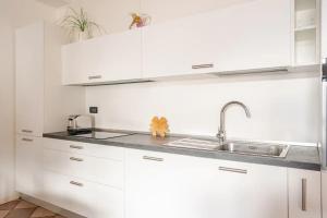 Dimora Perla di Villa - Historical Wine Retreat near Bernina Express