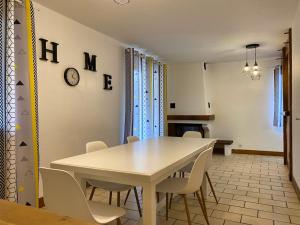 Chalets Domaine de Grezelou : photos des chambres